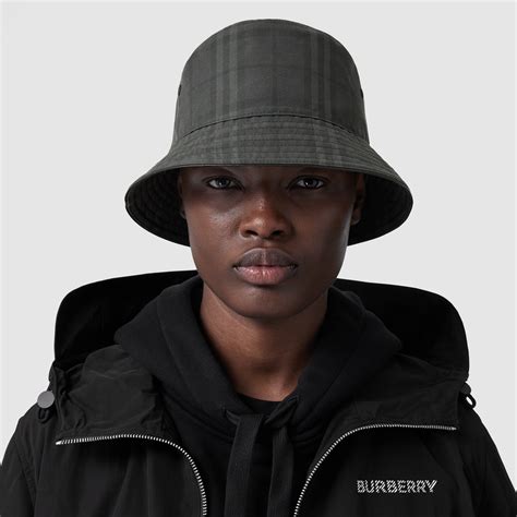 burberry bucket reversible nay vintage|Burberry Vintage Check Cotton Bucket Hat .